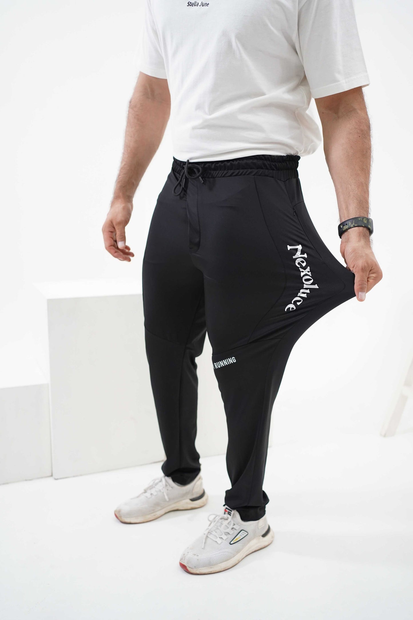 Black Runner Trouser